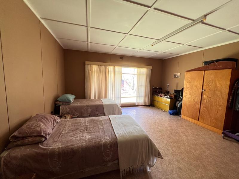 6 Bedroom Property for Sale in Kathu Northern Cape